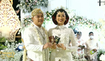 Danang DA Resmi Menikah dengan Hemas Nura. Foto: YouTube/DANANG OFFICIAL